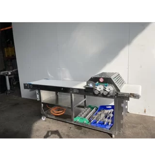 Cutting Table