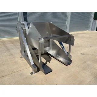 Hydraulic Bin Tipper